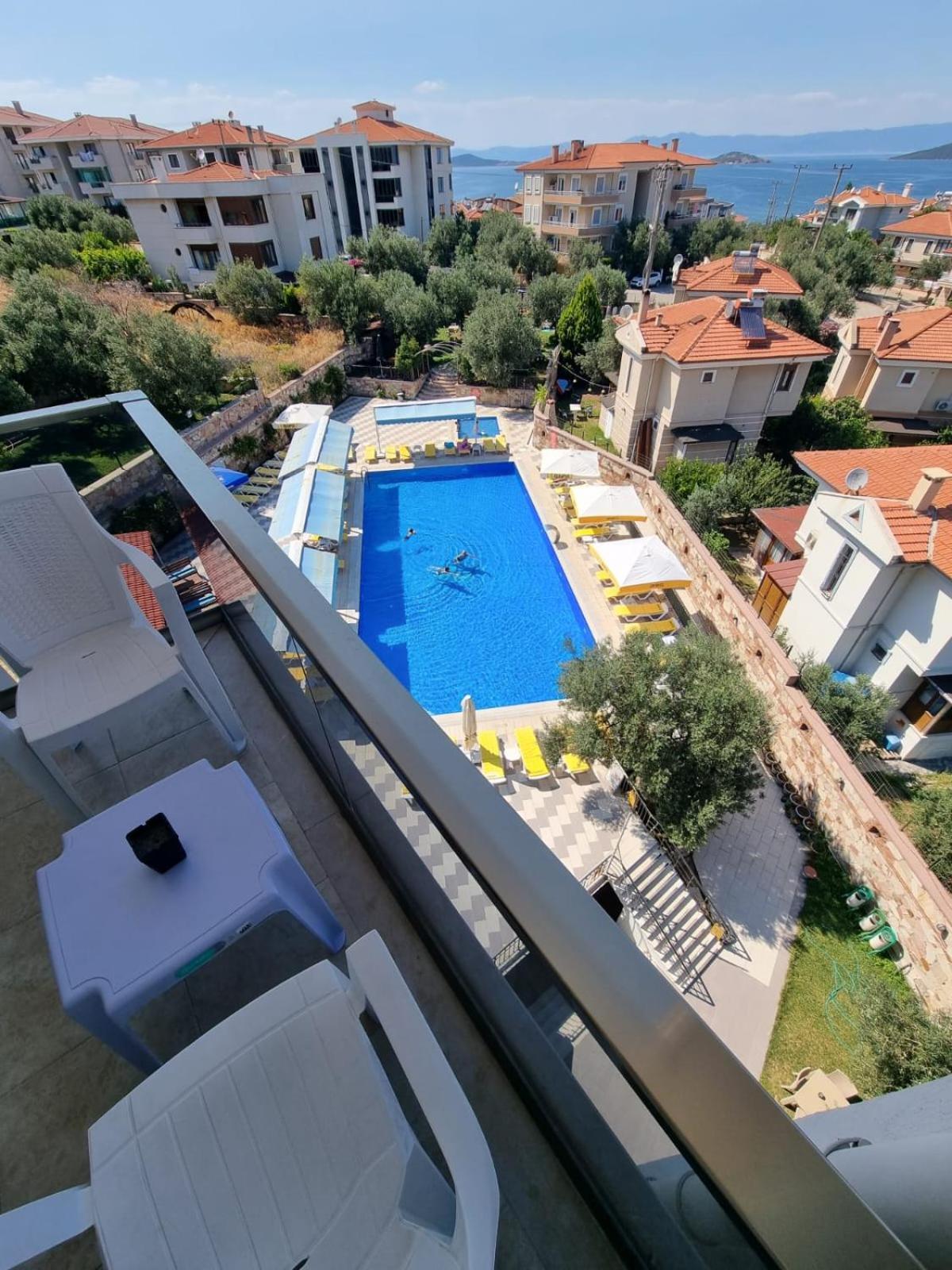 Elisa Hotel Ayvalik Exterior photo