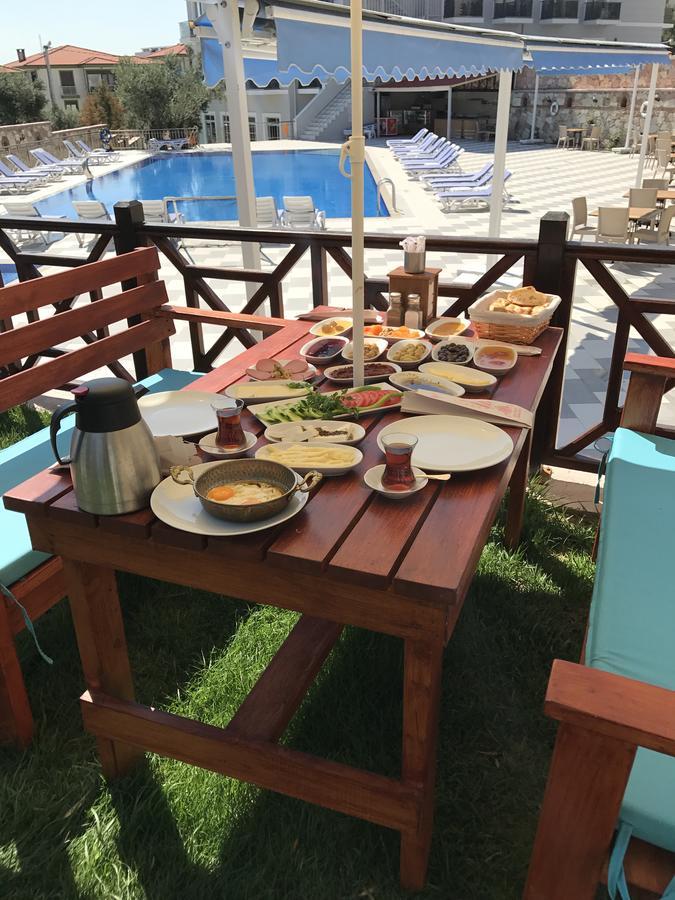 Elisa Hotel Ayvalik Exterior photo